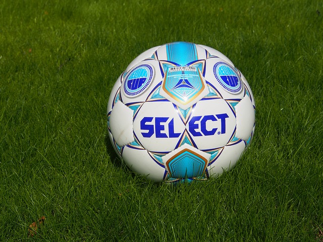 次比赛中摘 次比赛中摘